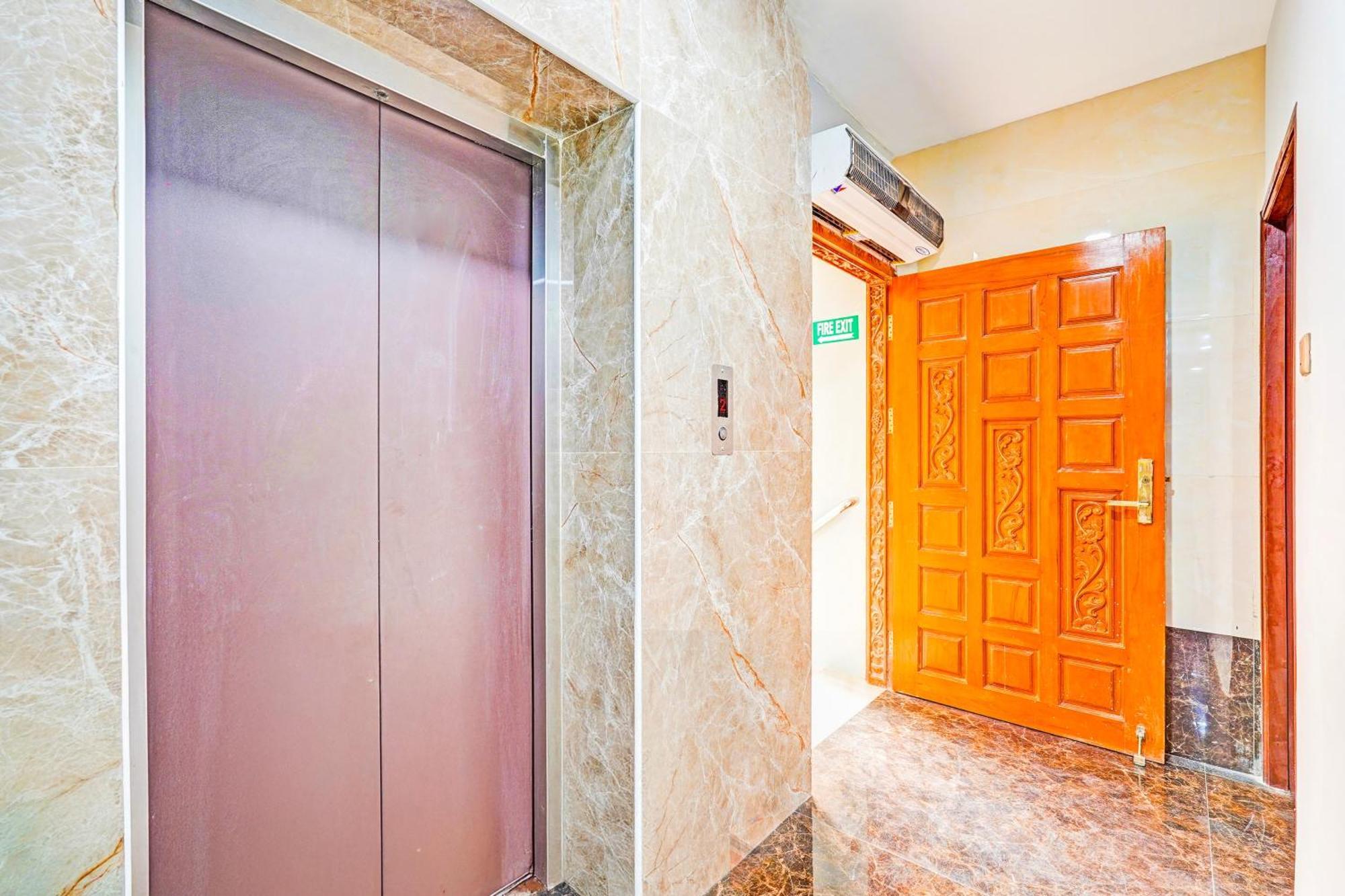 Super Hotel O Sholinganallur Near Anjaneya Temple Ченай Екстериор снимка